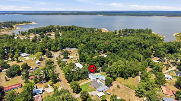 572 Spur 165, Brookeland, TX 75931