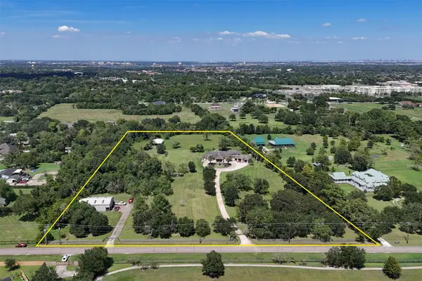 2150 Hewitt Street, League City, TX 77573