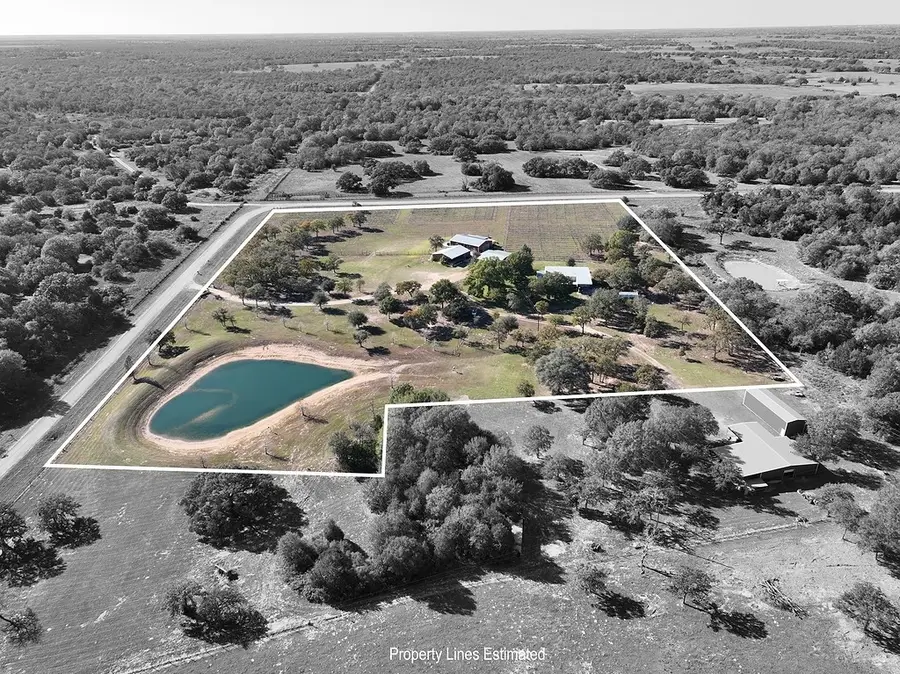 1213 County Road 273, Weimar, TX 78962 - Image #3