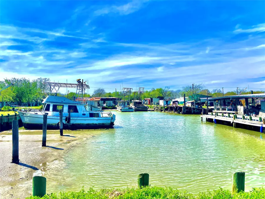 3804 20th Street N, Texas City, TX 77590 - #2