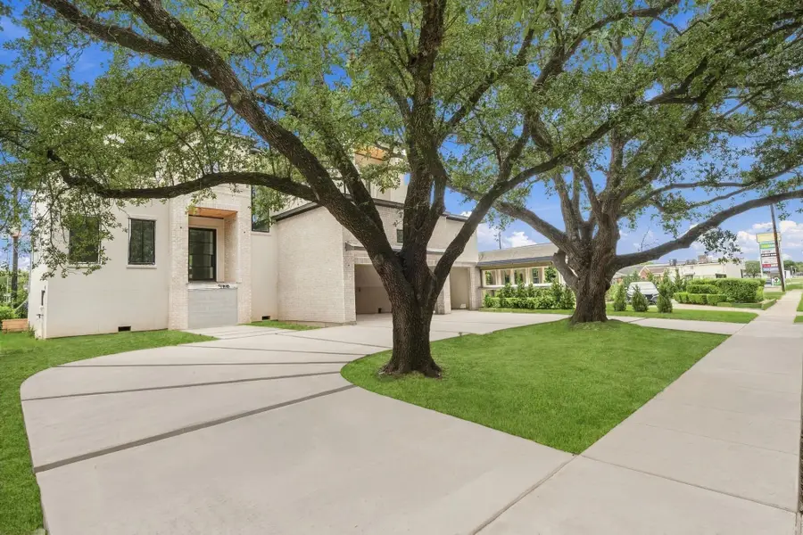 9710 Chimney Rock Road, Houston, TX 77096 - #2