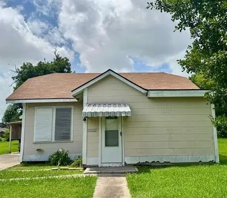 2117 15th Street, Port Arthur, TX 77640 - #1