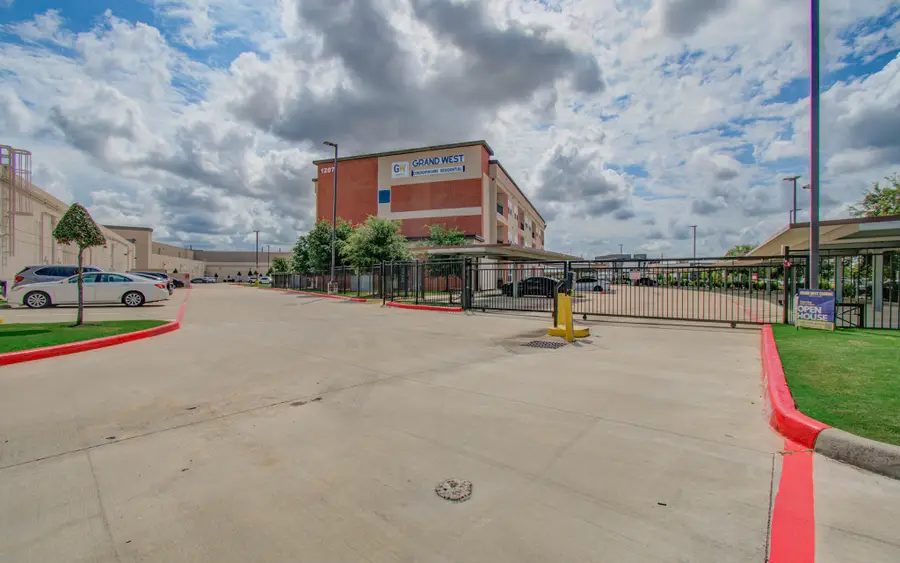 1207 Grand West Boulevard #3E, Katy, TX 77449 - Image #3
