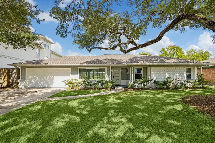 4914 Holly Street, Bellaire, TX 77401 - #2
