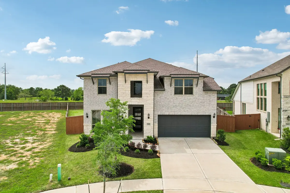 13525 Seneca Lake Drive, Texas City, TX 77568 - #1