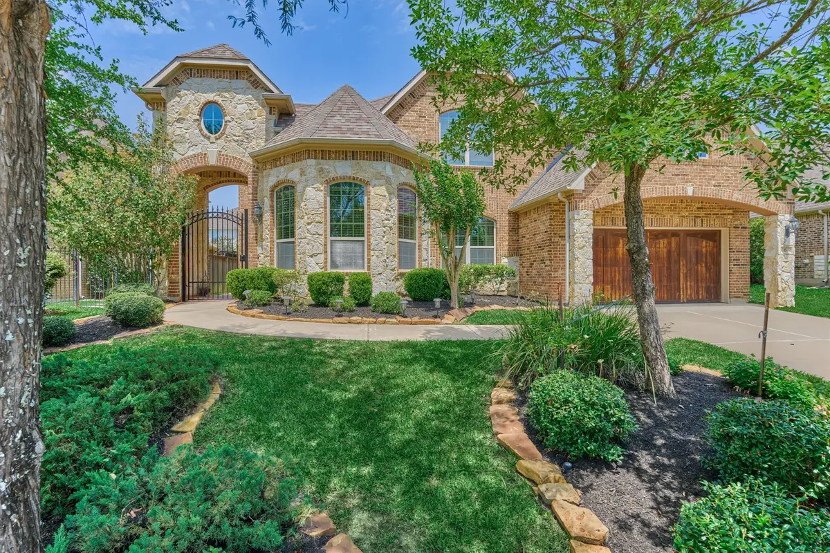 6 Devon Dale Drive, Tomball, TX 77375 - #1