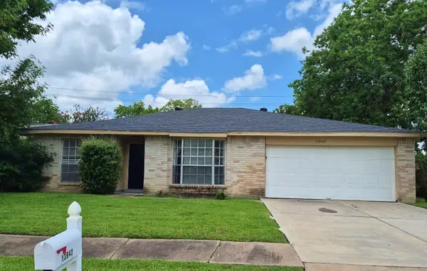 13942 Towne Way Drive, Sugar Land, TX 77498