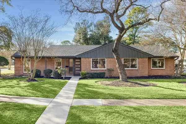 11126 Atwell Drive, Houston, TX 77096