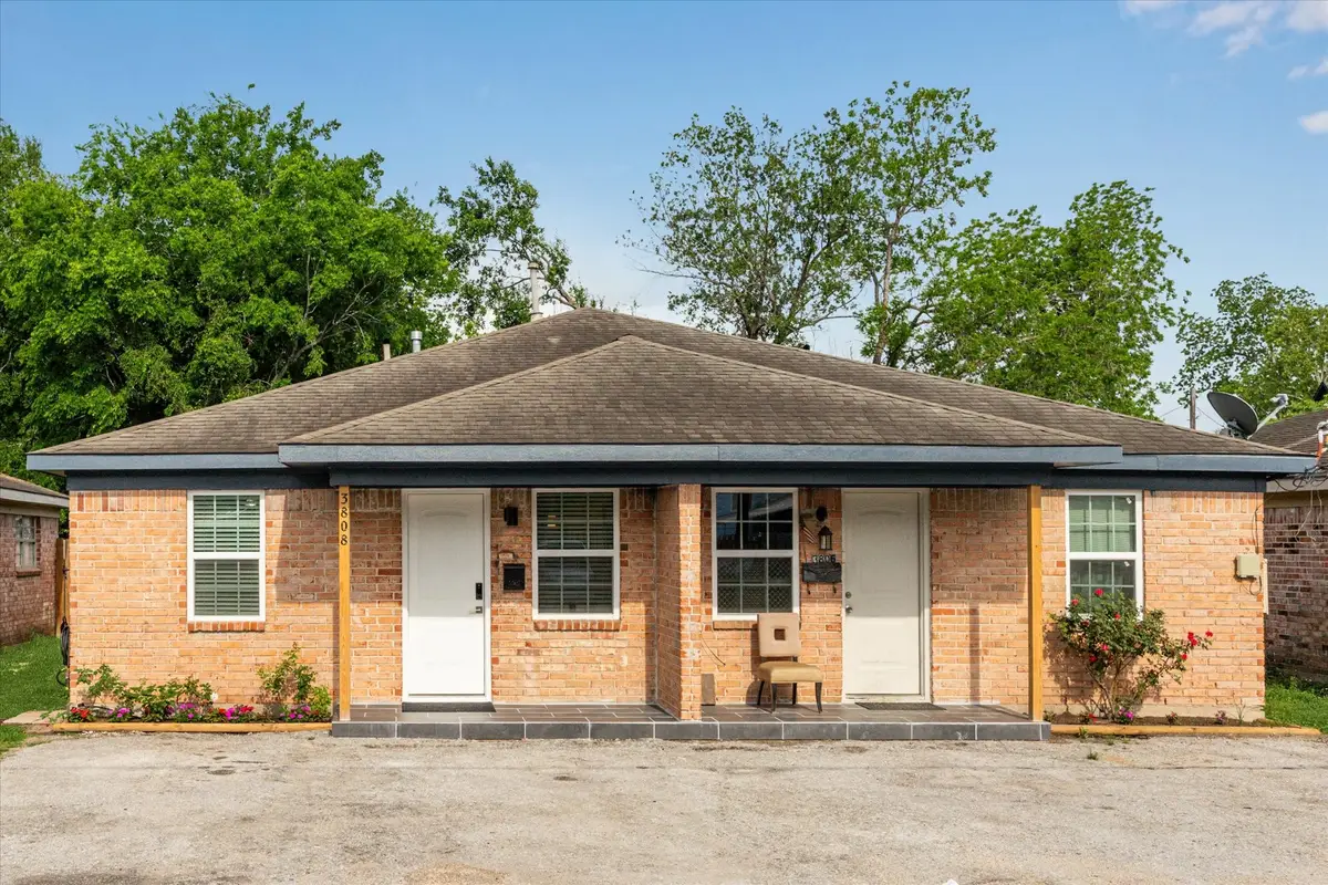 1210 Shelby Street, Houston, TX 77009 - Image #1