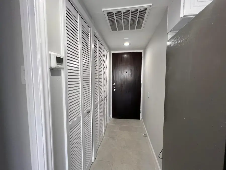 2016 Main Street #2507, Houston, TX 77002 - Image #2