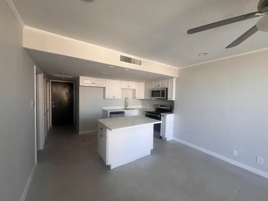 2016 Main Street #2507, Houston, TX 77002 - Image #3