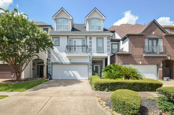 5360 Mcculloch Circle, Houston, TX 77056