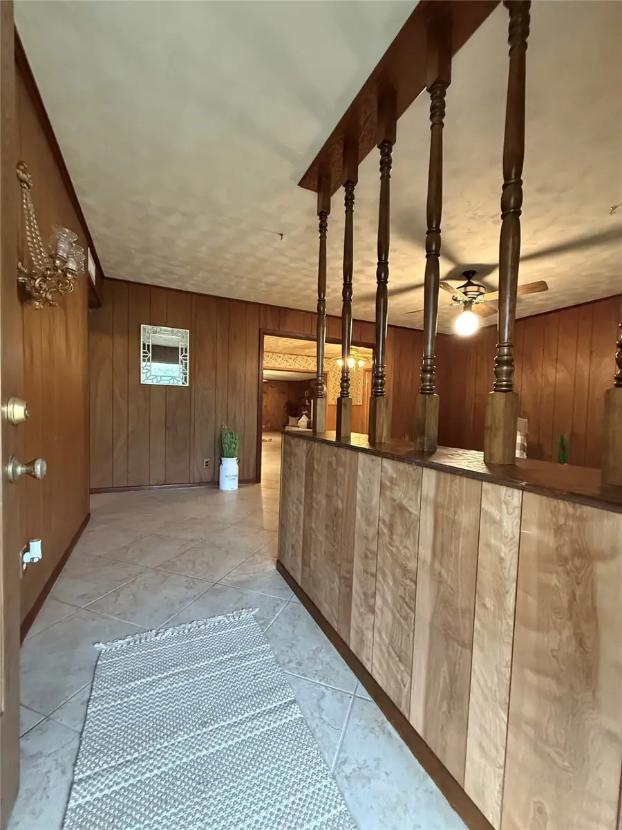 1140 Mitzi Street, Vidor, TX 77662 - Image #3