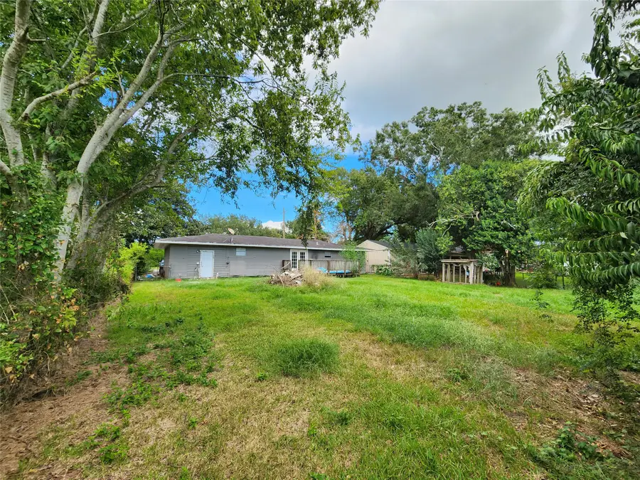 8767 Cloverdale Street, Beaumont, TX 77705 - #3