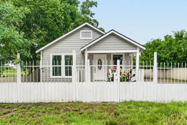 107 N 10th Street, Richmond, TX 77469