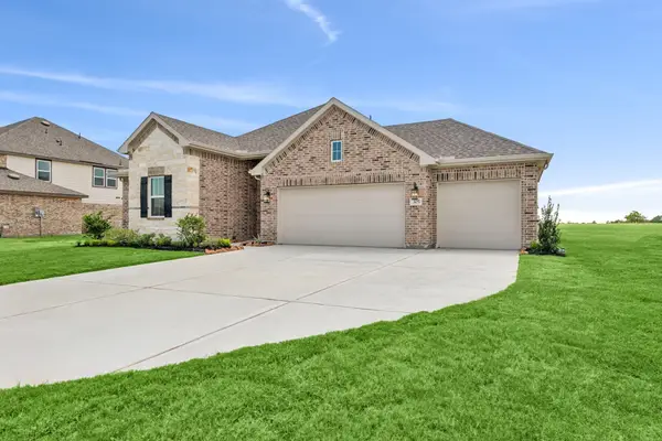 305 Boulden Court, Sealy, TX 77474