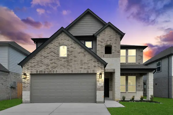 11810 Royal Willow Lane, Houston, TX 77066