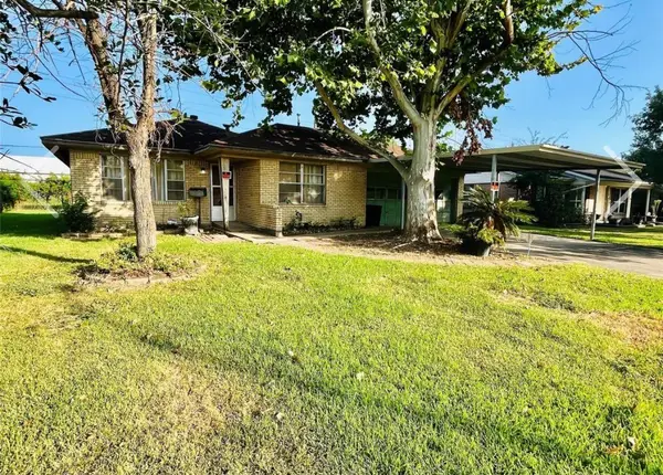 12426 Ledger Lane, Houston, TX 77015