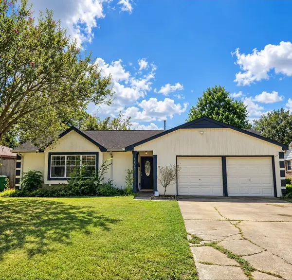 11010 Sageriver Drive, Houston, TX 77089