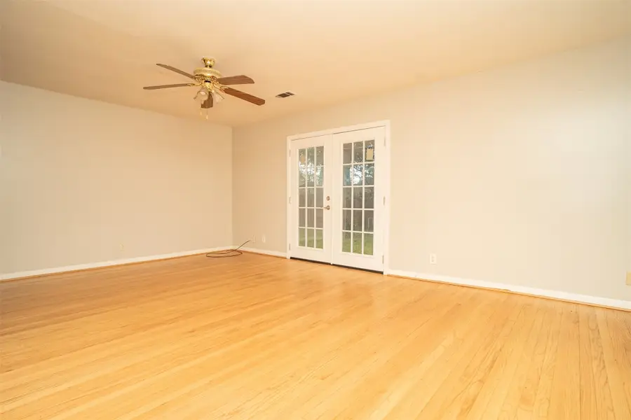 4829 Hummingbird Street, Houston, TX 77035 - #3