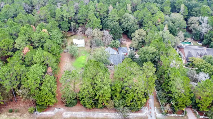 20010 Mahogany Ridge Drive, Magnolia, TX 77355 - Image #2