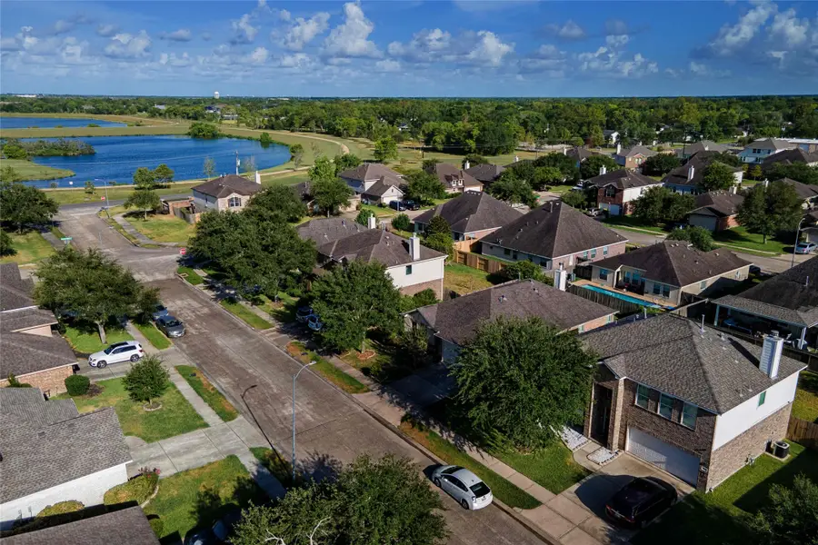 6108 Hubbell Drive, Pearland, TX 77584 - Image #2