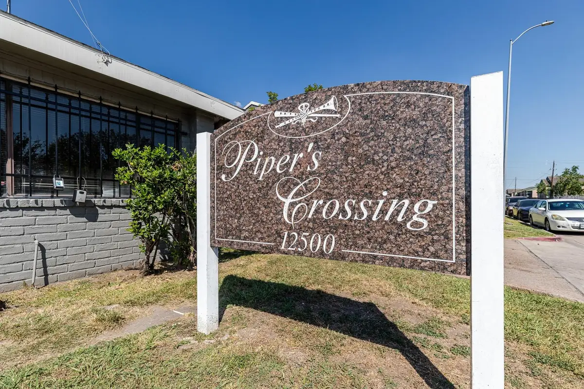 12500 Sandpiper Drive #11, Houston, TX 77035 - #1