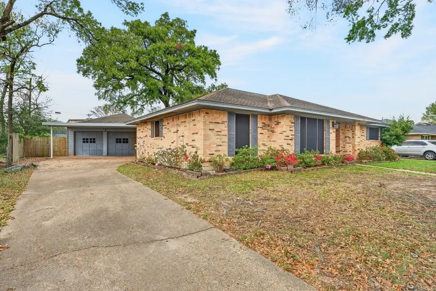 304 Fullen Street, Conroe, TX 77301 - #2