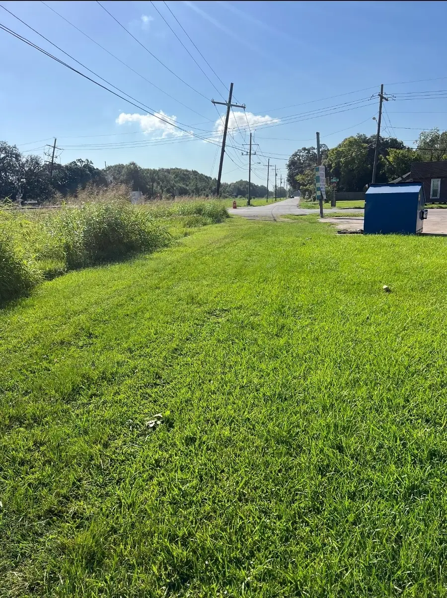 1400 W Virginia Street, Beaumont, TX 77705 - #3