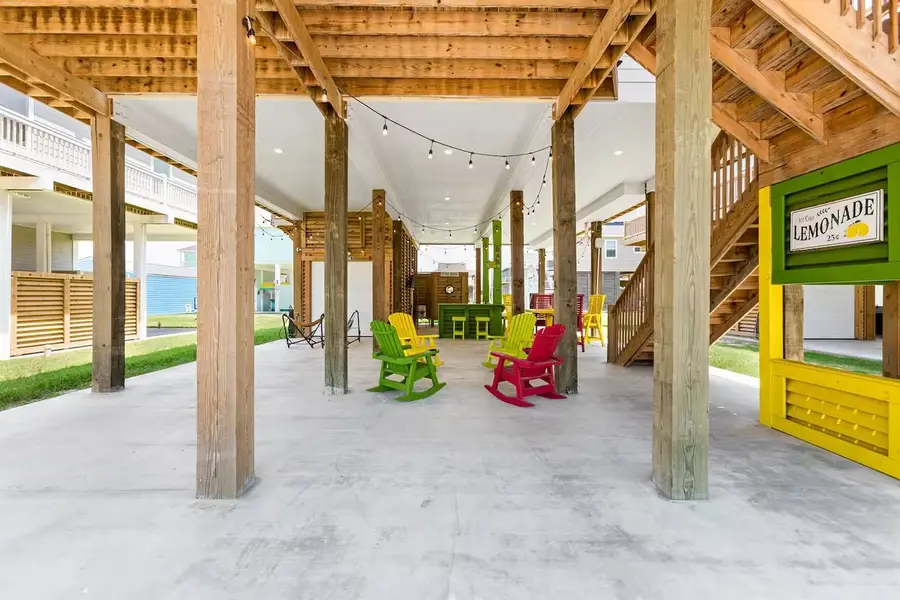970 Pelican Lane, Crystal Beach, TX 77650 - #3
