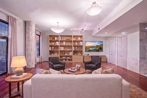 5005 Hidalgo Street #807, Houston, TX 77056