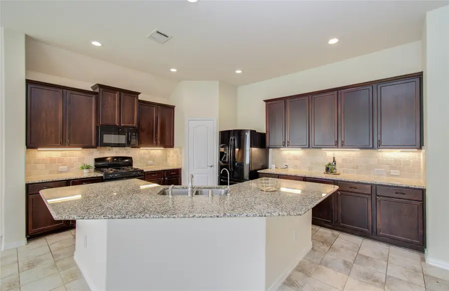 115 Brazos Drive, Baytown, TX 77523 - #2