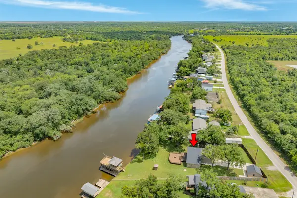 2170 County Road 506, Brazoria, TX 77422