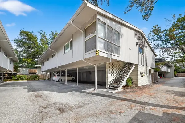 909 Silber Road #16C, Houston, TX 77024