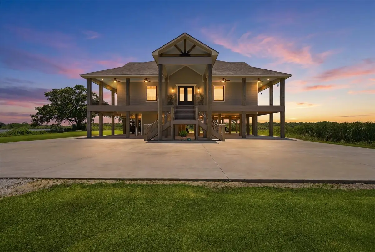 7165 Backridge Road, Sabine Pass, TX 77655 - #1