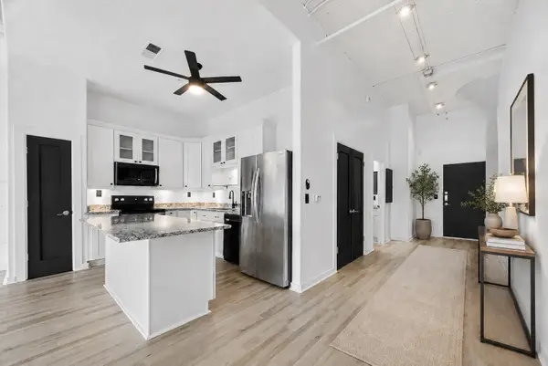 2205 Mckinney Street #315, Houston, TX 77003