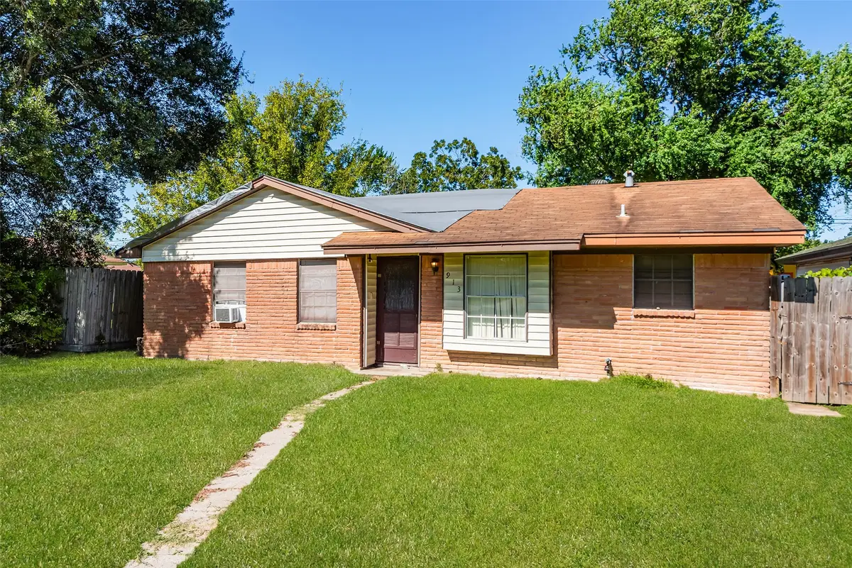 913 Avenue N, South Houston, TX 77587 - Image #1