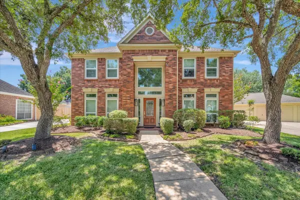 16827 Whitewater Falls Court, Pasadena, TX 77059
