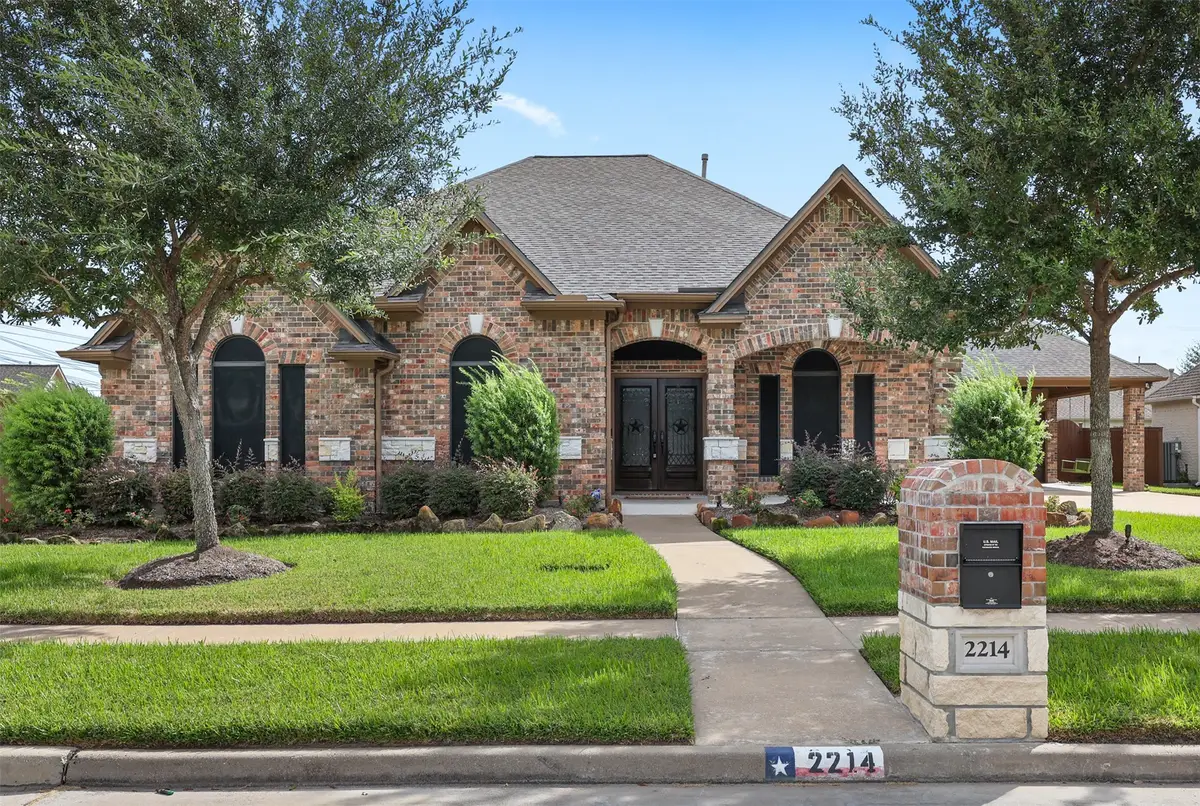 2214 W Lonesome Dove Drive, Deer Park, TX 77536 - #1