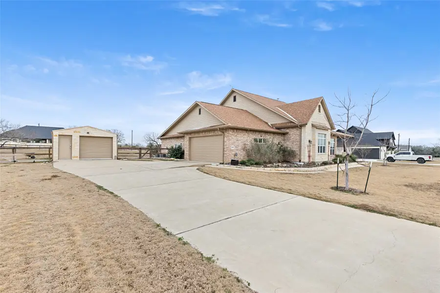 5067 Lantern Lane, Bryan, TX 77808 - Image #2