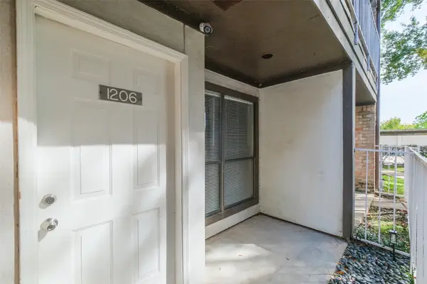 6633 W Airport Boulevard #1206, Houston, TX 77035