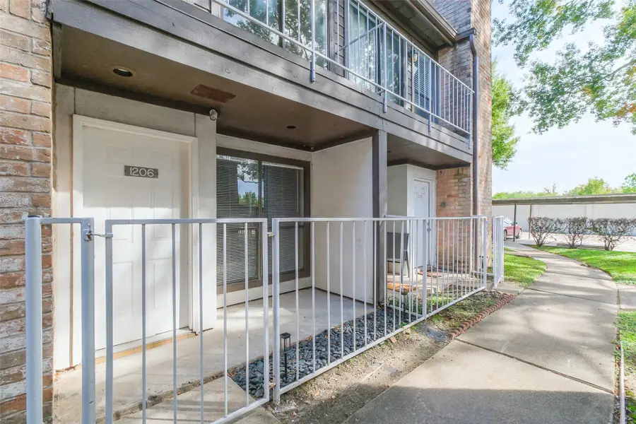 6633 W Airport Boulevard #1206, Houston, TX 77035 - #2