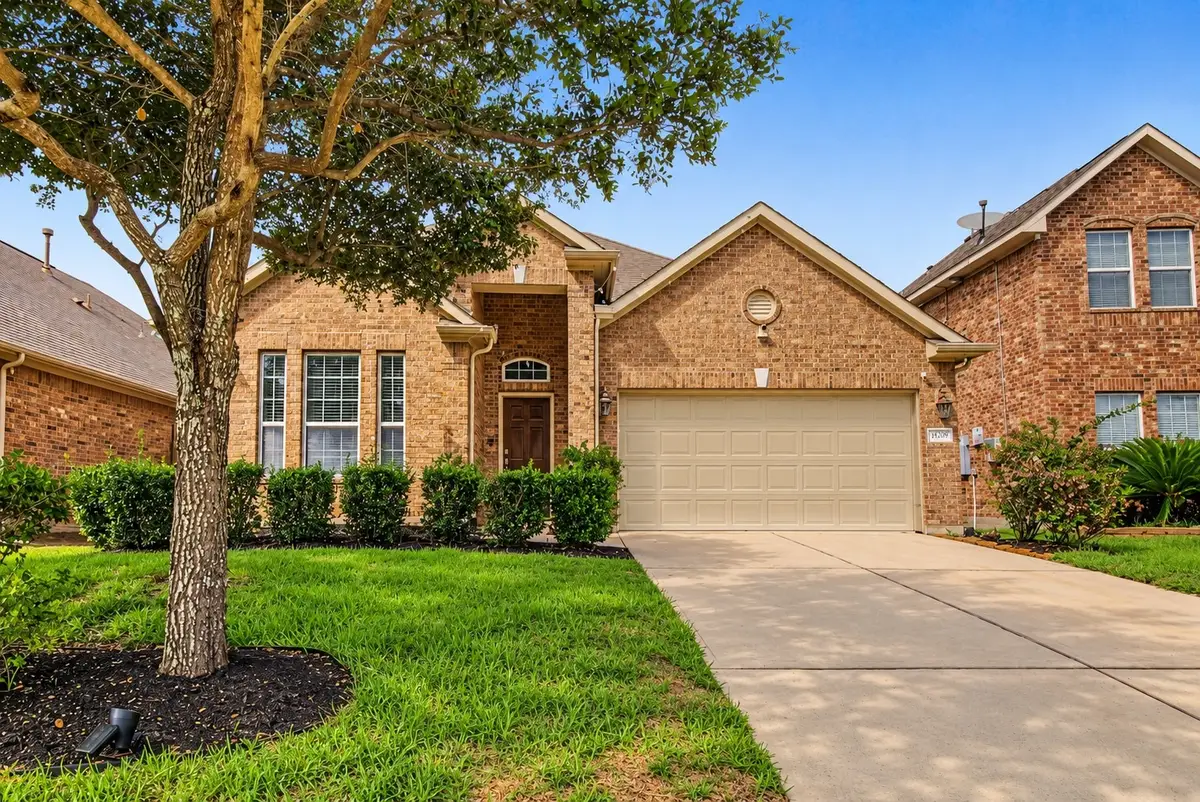 2209 Maple Point Drive N, Conroe, TX 77301 - #1