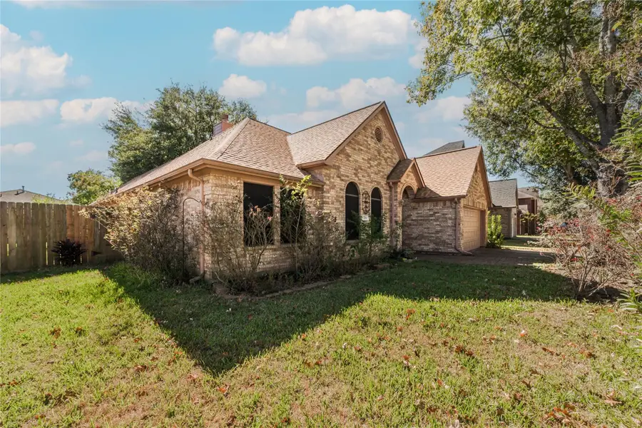 7714 Broken Arrow Street, Baytown, TX 77521 - #2