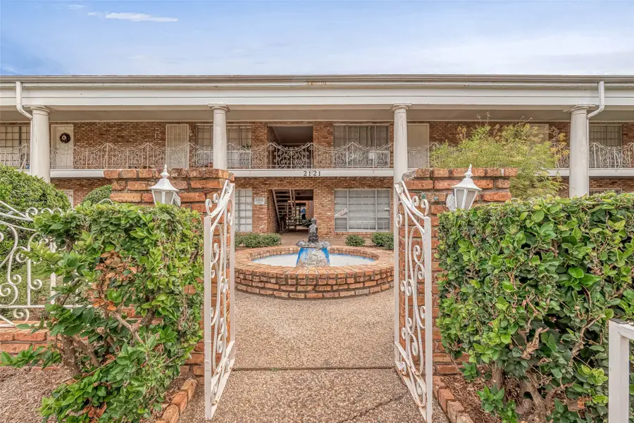 2201 Fountain View Drive #54, Houston, TX 77057 - #3