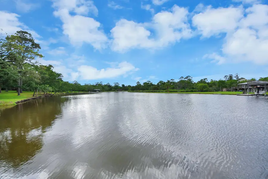 2117 Casa Rio Circle, Dickinson, TX 77539 - #3
