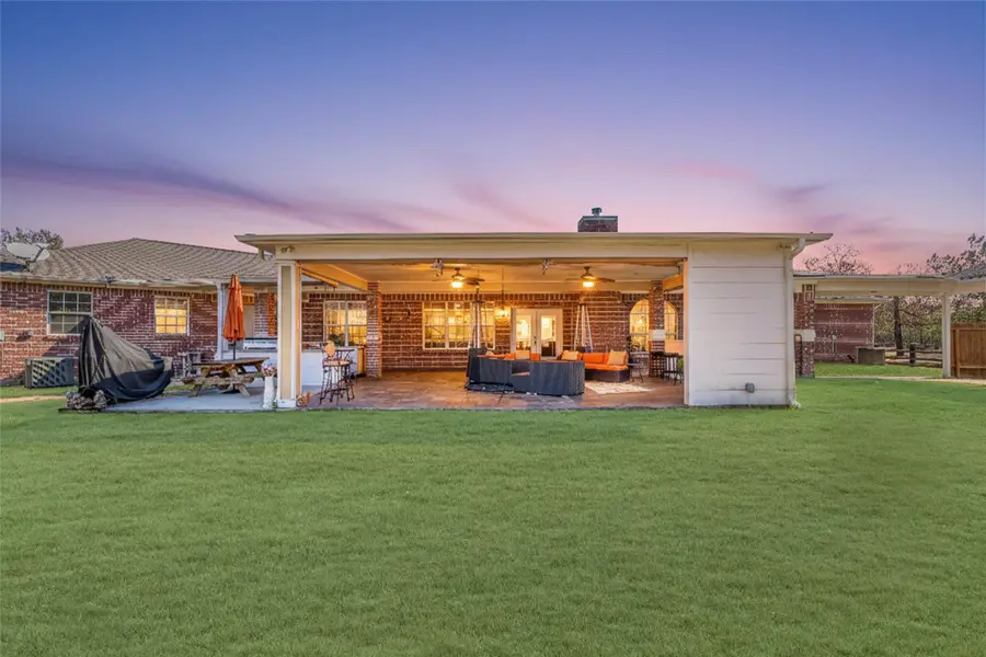 33519 Hillside Drive, Pinehurst, TX 77362 - Image #3