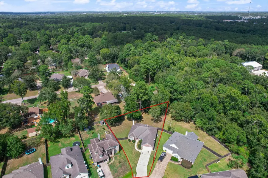 202 Maple Lane, Conroe, TX 77304 - #3