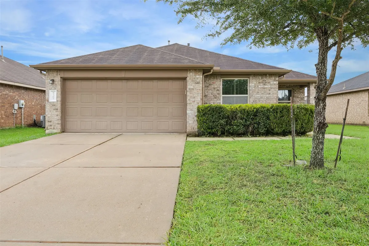 9307 Rustling Manor Lane, Richmond, TX 77407 - #1