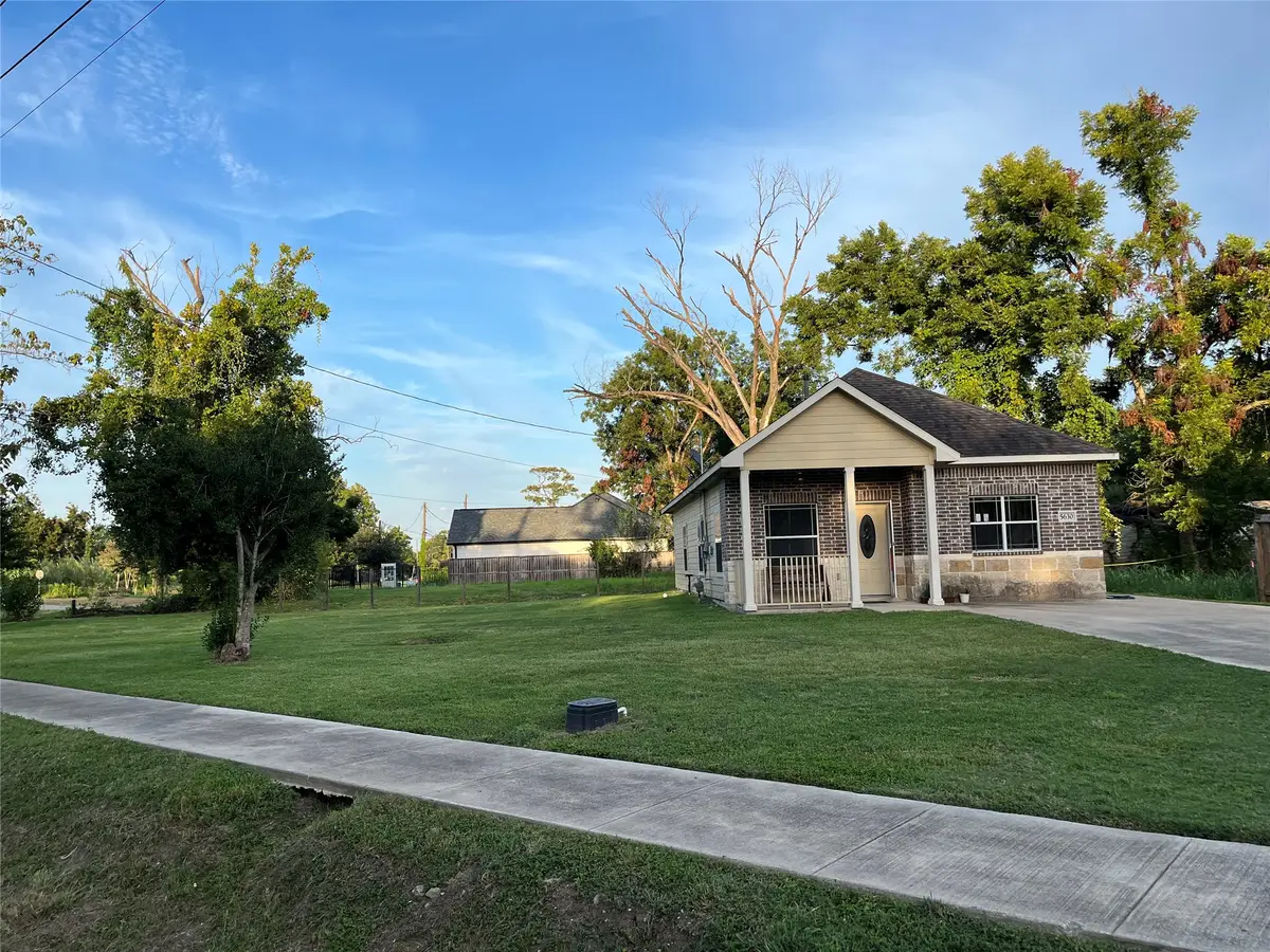 5630 Shreveport Boulevard, Houston, TX 77028 - #1